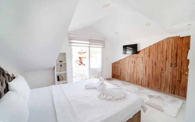 Flat With Mountain View in Fethiye
