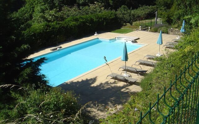 Beautiful Apartment in Saint-Prix with Swimming Pool