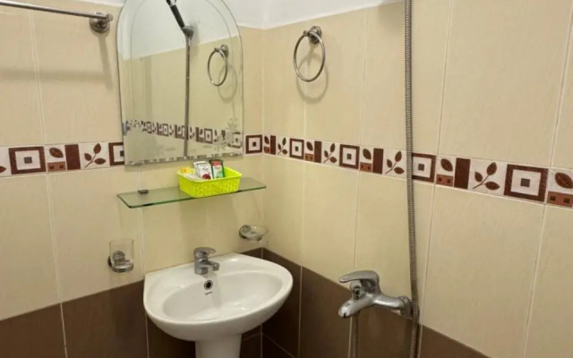 Thinh Khang Hotel