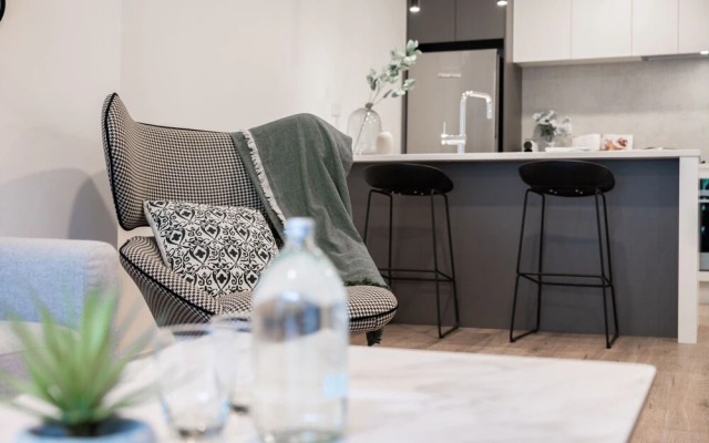 Sunrise Garden Suites