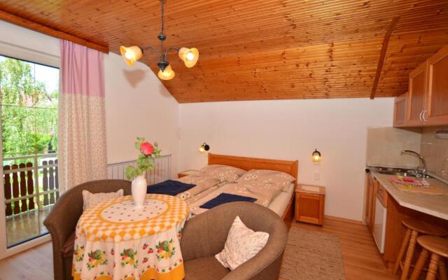 Virágoskert Apartman