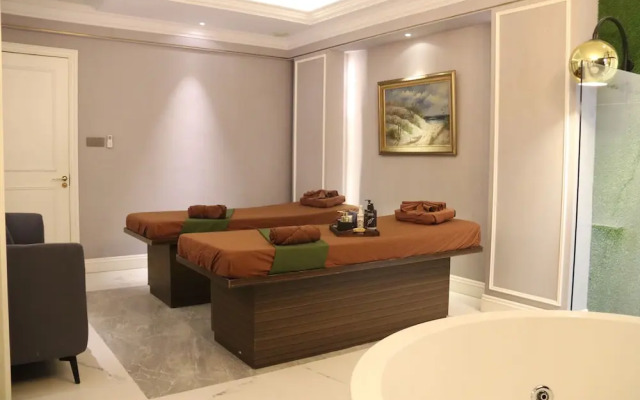 Swiss Belhotel Batam