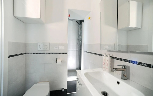 Luminoso appartamento tra i due fiumi