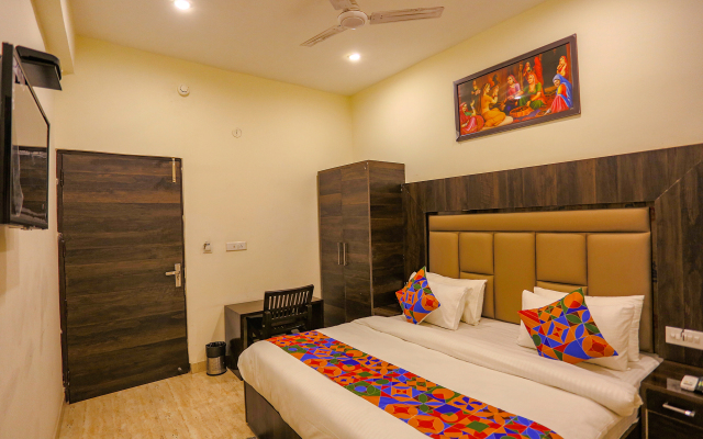 Fabhotel The Kiara