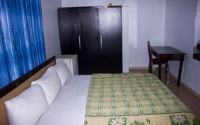 Peace Hotel Annex