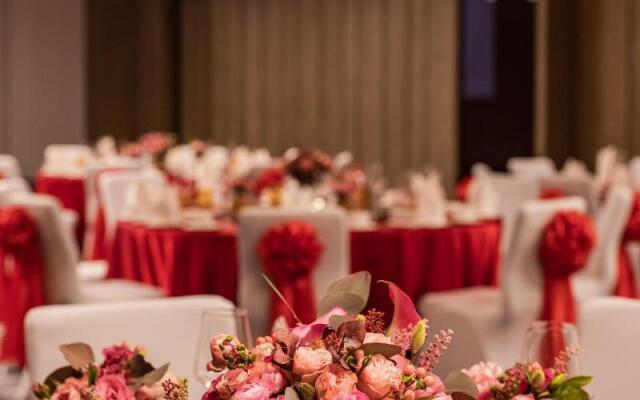 Imperial Traders Elong Hotel