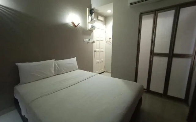 Nice Stay 365 Services by OYO Rooms