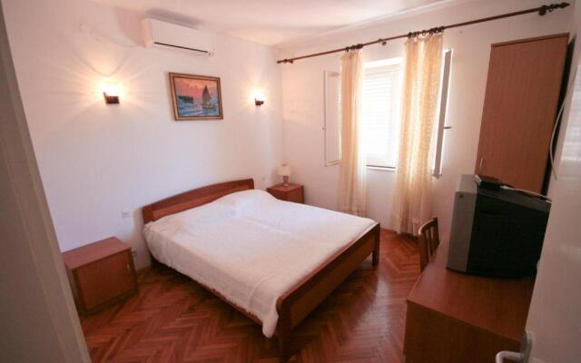 Apartments Sidro