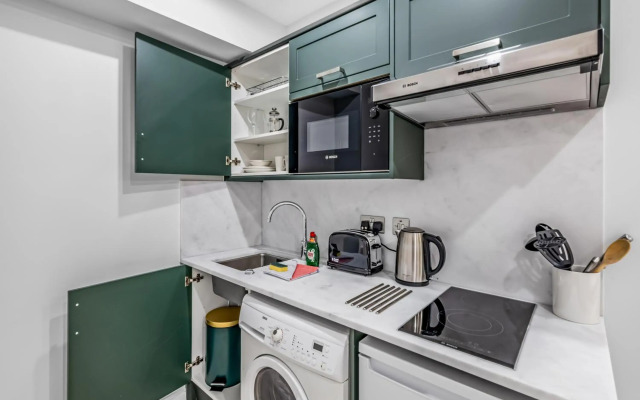 Chelsea Cloisters Serviced Apartments