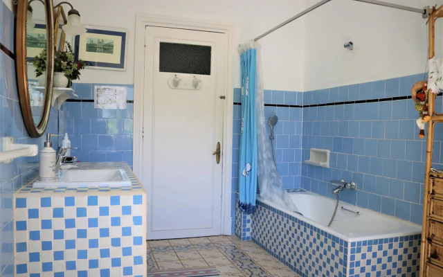 Villa Isabela Bakio Rooms