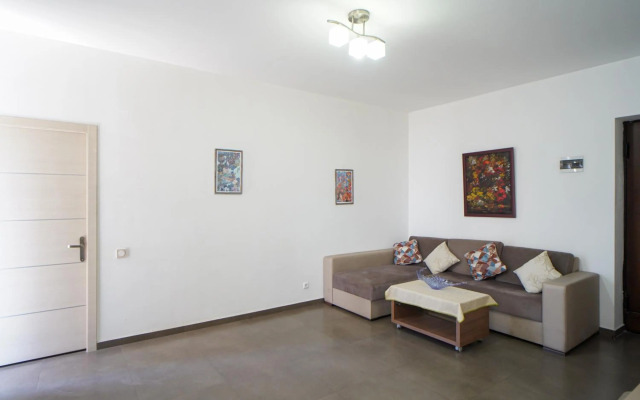 1-BDR comfort apartment near Opera house