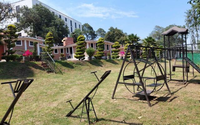 Hotel Sierra Norte Inn