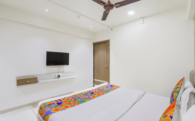 FabHotel Bharosa Inn