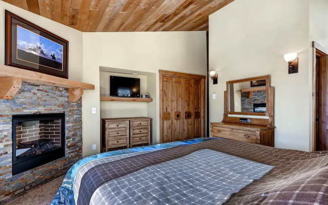 Tyra Summit Townhome #955