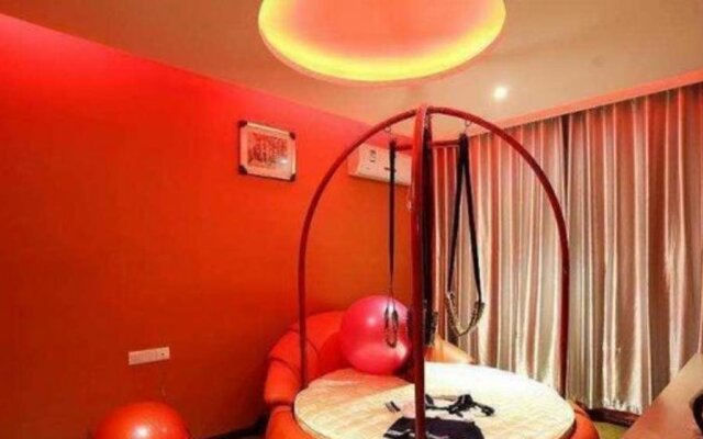 25 hours Emotion Hotel