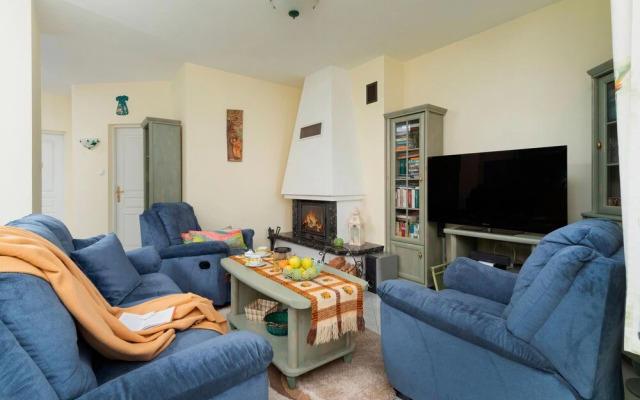 Mountain View Czajki by Renters
