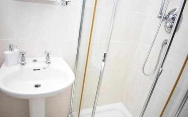 East Claremont - beautiful 2BR apartment in Central Edinburgh