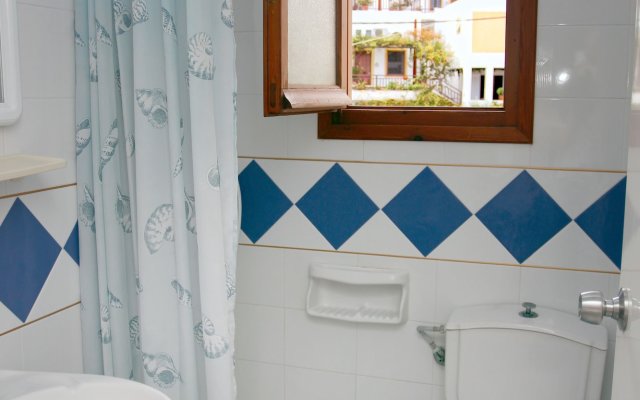 Romantica Hotel Apartments