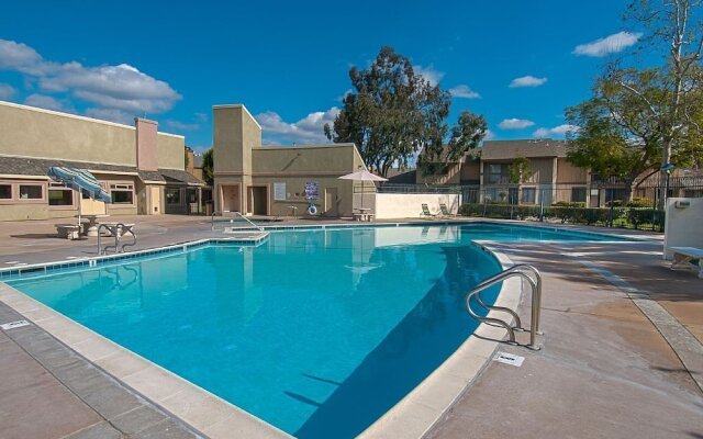 Pixie Hollow - 2 Br Condo