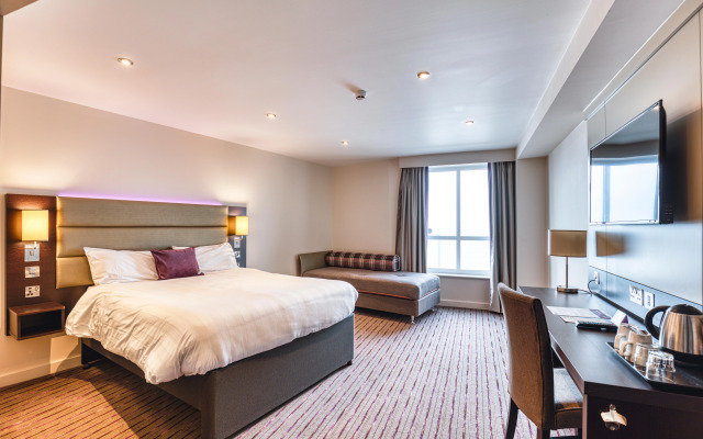 Premier Inn  Newquay (Seafront)