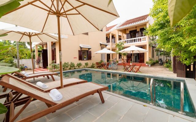 Tonkin Creeper Flower Villa