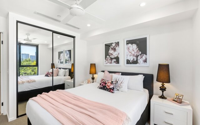 The Monterey Apartments by Urban Rest