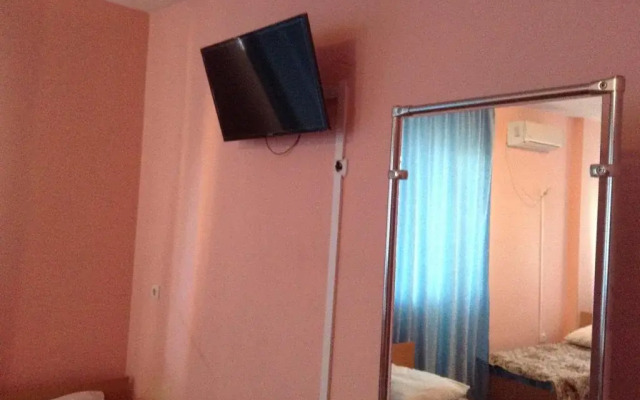 Rajskij Ugolok Guest House