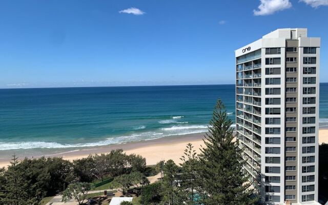 Peninsula Resort - Private Apartments