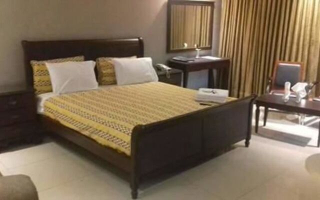 Hotel Fortress Lahore