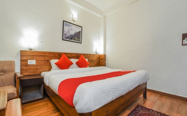 OYO 13410 Hotel Sunflower