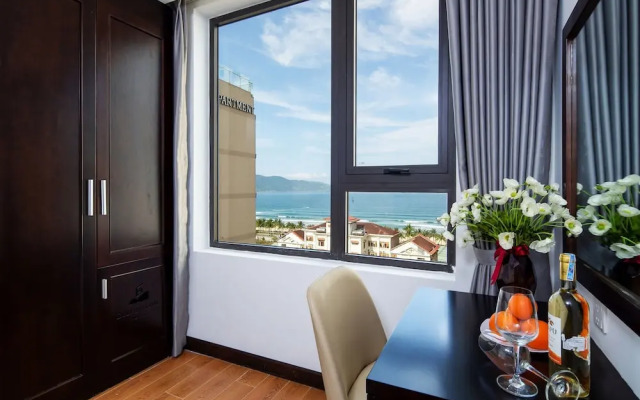 Golden Line Danang Hotel
