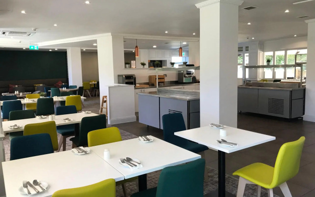 Holiday Inn Doncaster A1