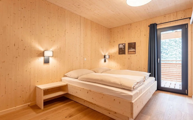 Natural Chalet With Whirlpool