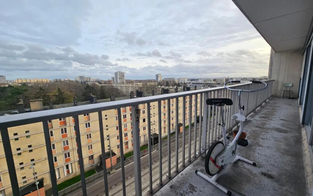 Grand appartement 160m2 equipped for professionnal groups