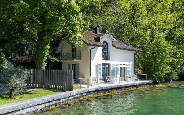 Le Palace De Menthon 