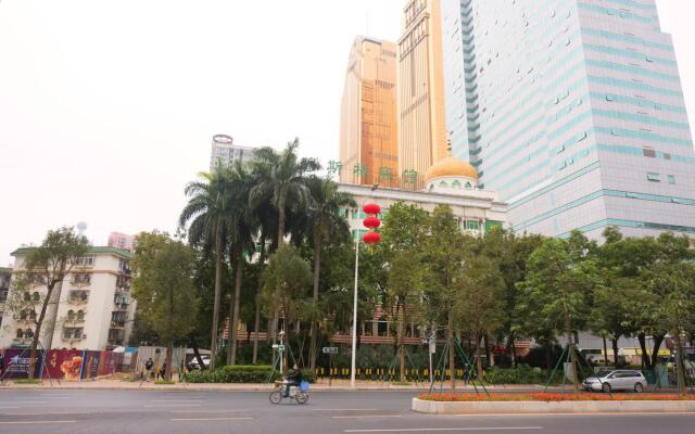 Muslim Hotel