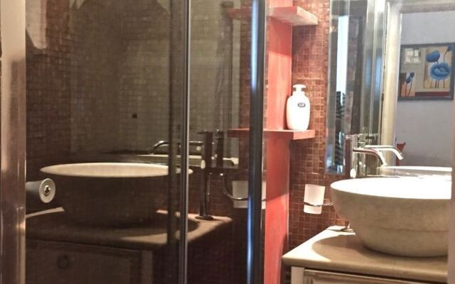 Alberto Mario Apartment