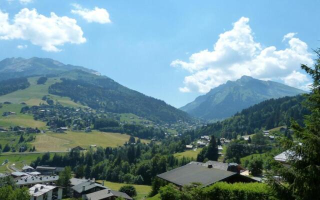 Appartement La Clusaz, 2 pièces, 4 personnes - FR-1-304-107