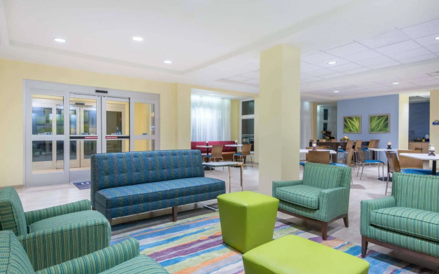 Days Inn by Wyndham Cadiz