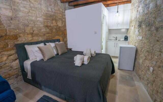Eidyllio Luxury Suites Omodos