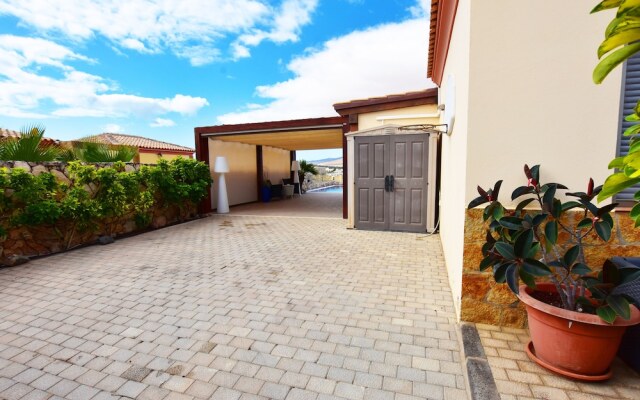 Fuerte Holiday Panoramic Dream with Pool