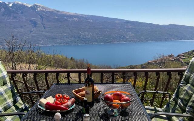 Apartment in Villa vista sole