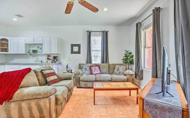 Cozy & Relaxing Eloy Apartment w/ Pool Access