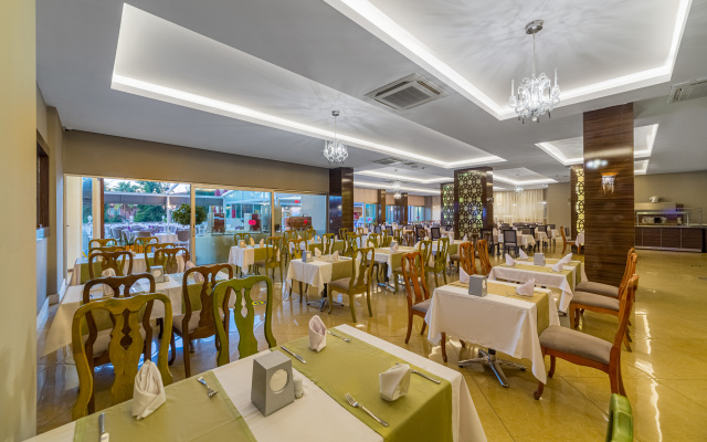 Justiniano Deluxe Resort – All Inclusive