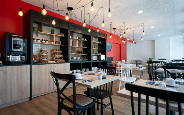Nemea Appart Hotel Coliseum Amiens Centre