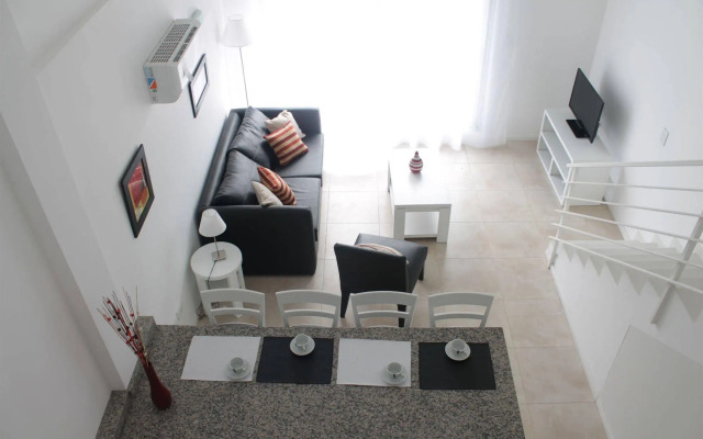 Laprida Suites