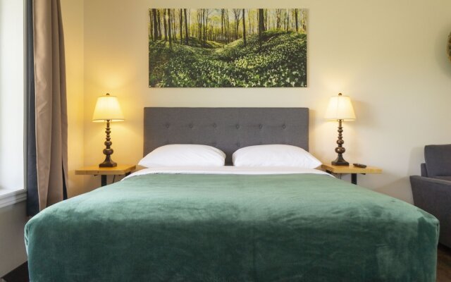 Wayside Motel Manitoulin