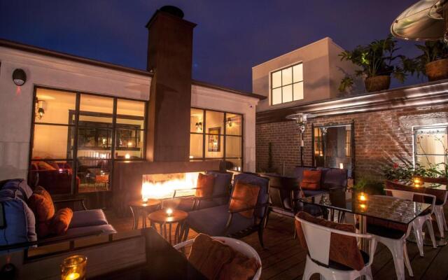 Granada Hotel & Bistro