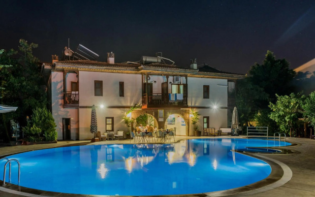 Dalyan Konak Su Otel