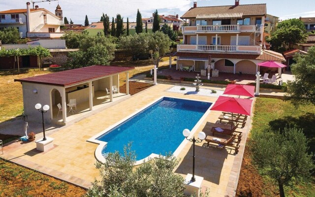 Nice Home in Vodnjan With Wifi and 3 Bedrooms